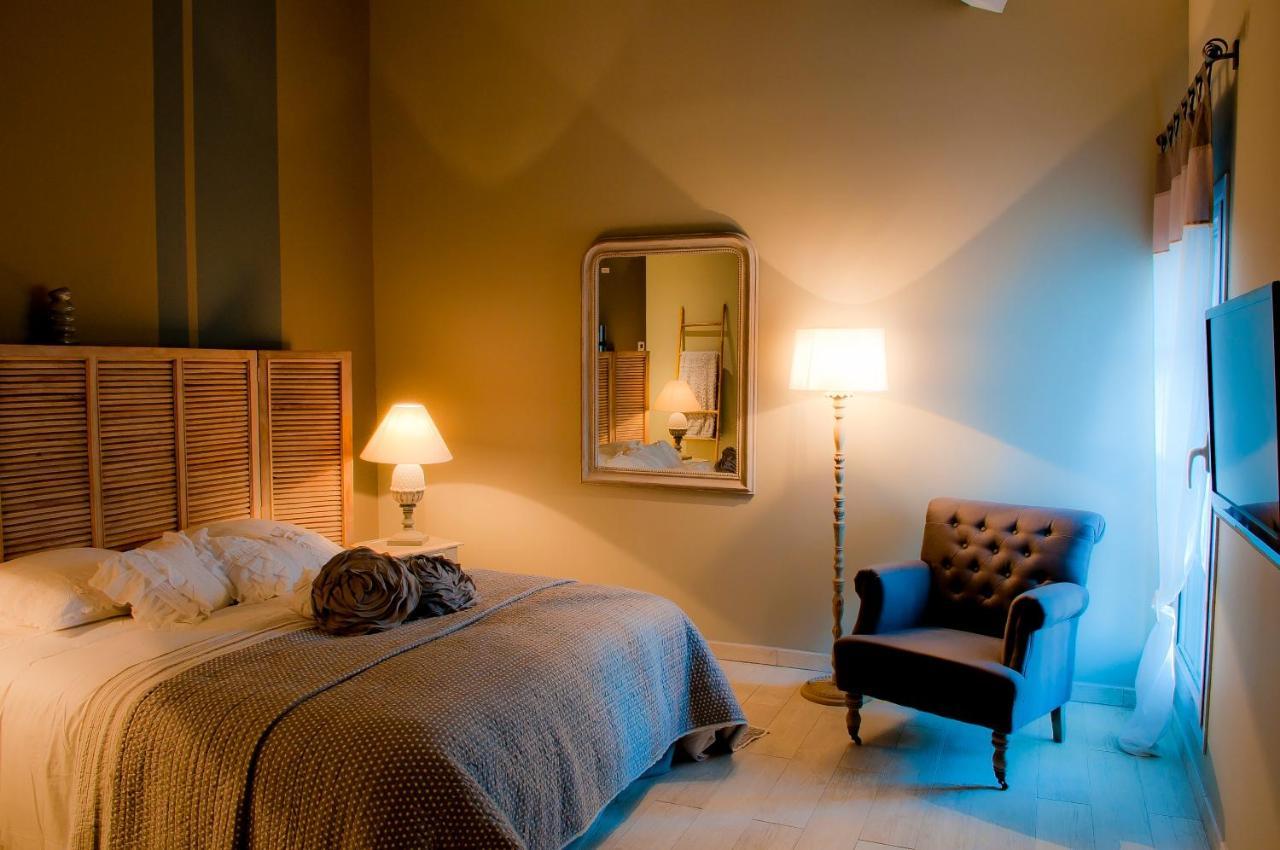 Domaine De La Baratonne Bed & Breakfast La Garde  Room photo